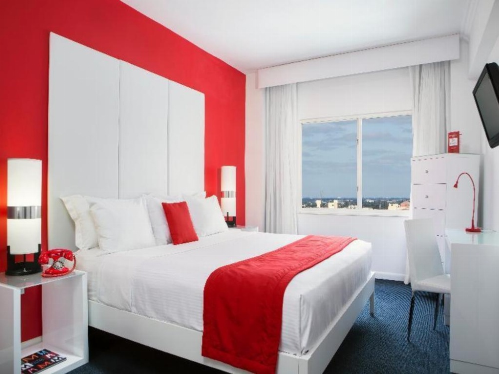 Red South Beach Hotel Image 15