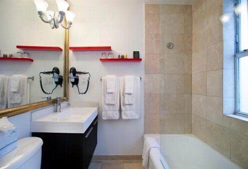 Red South Beach Hotel image 4